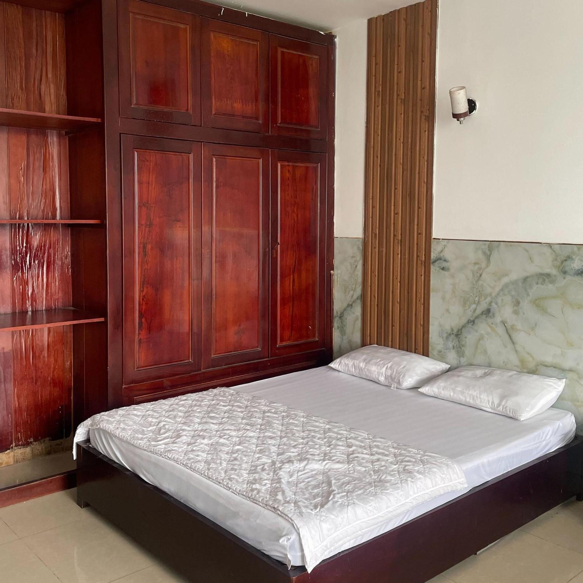 Hoa Sen Hotel Хошимин Екстериор снимка